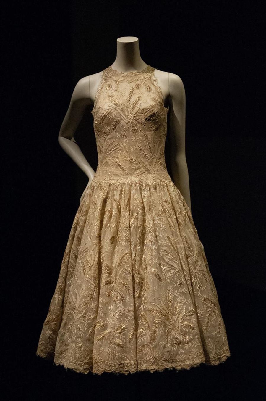 En micha kjole har en række fordele som en fast del af moden